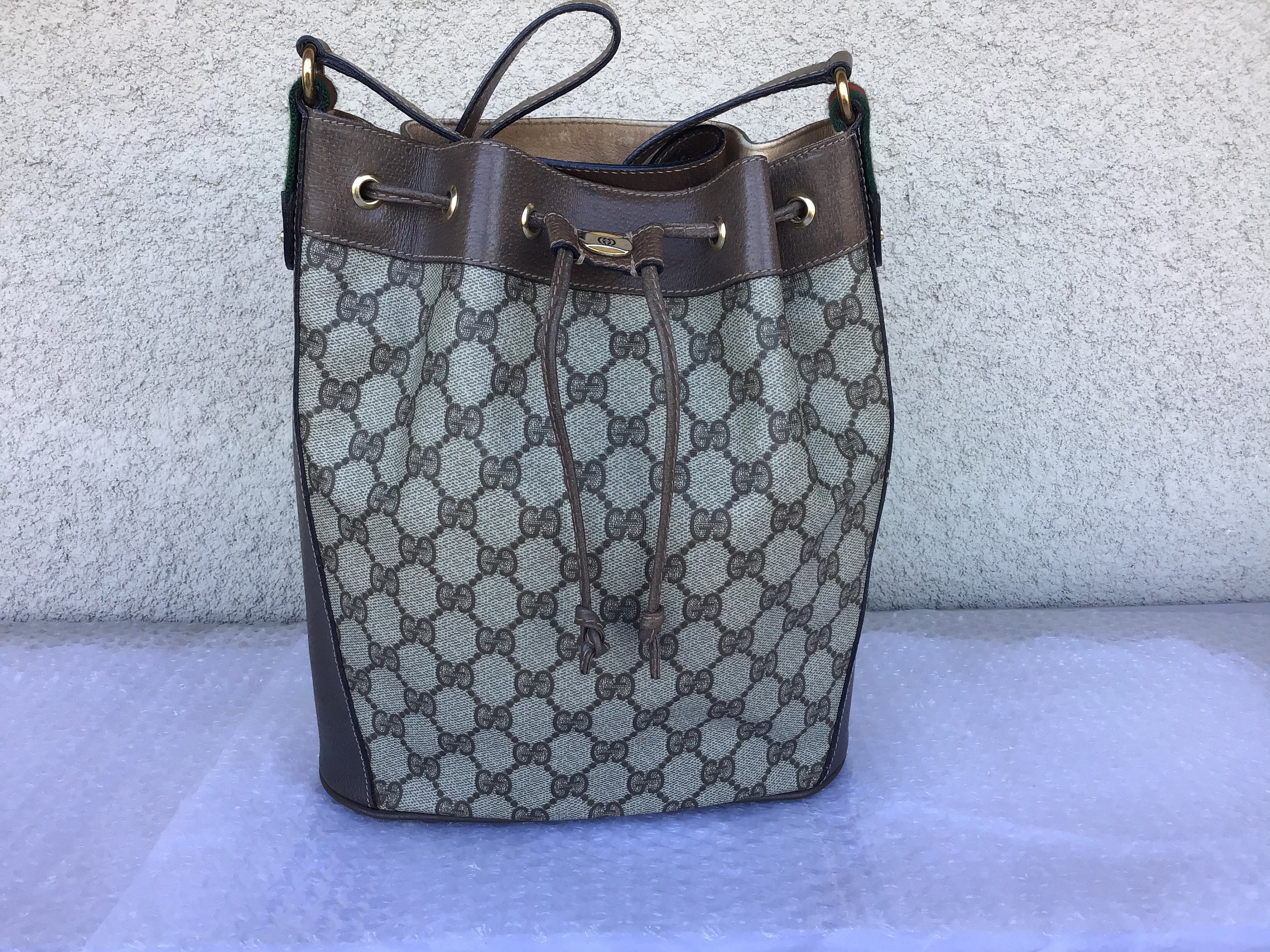 Gucci, Bags, Gucci Tan Pristine Bag With Link Strap Like Like New Without  The Price Tag