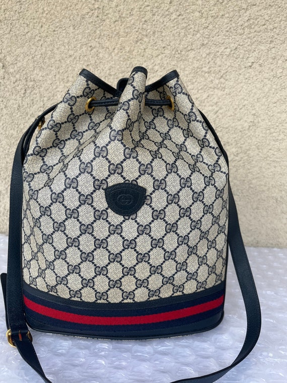 Black gucci bucket bag cheap