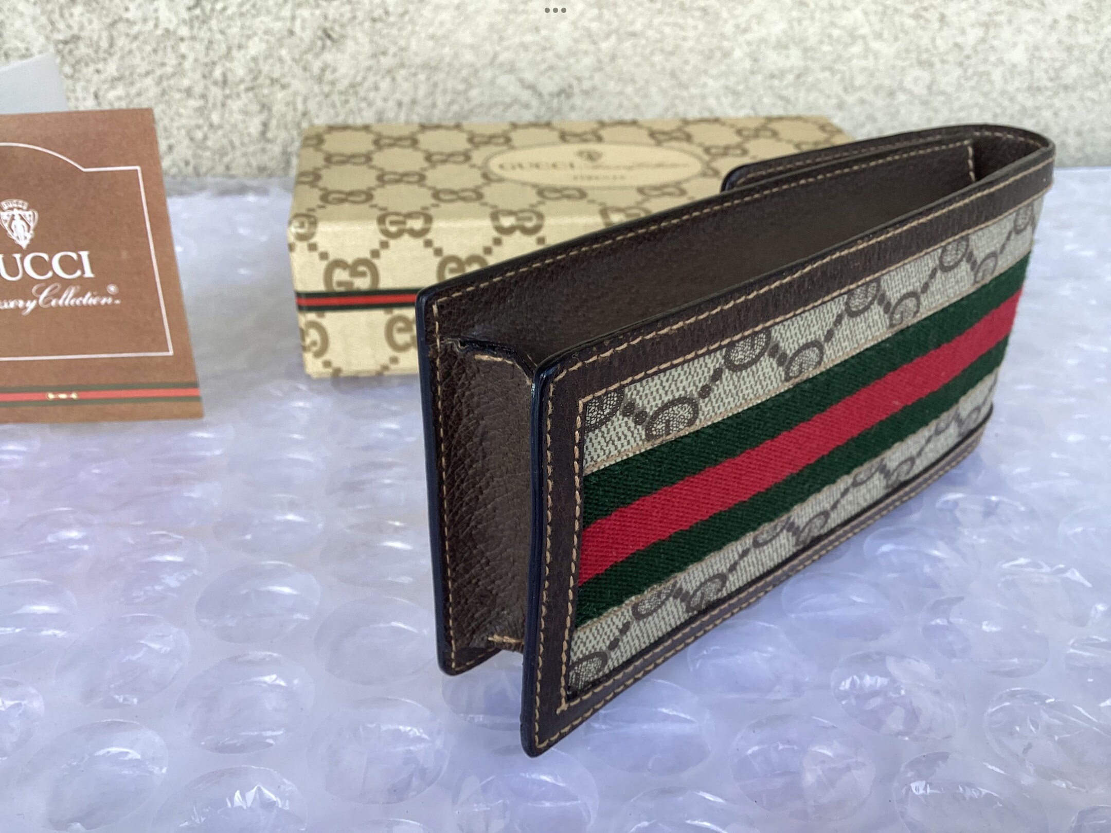 Gucci Vintage Sunglasses Glasses Case Web Brown Canvas Good  display picture 3