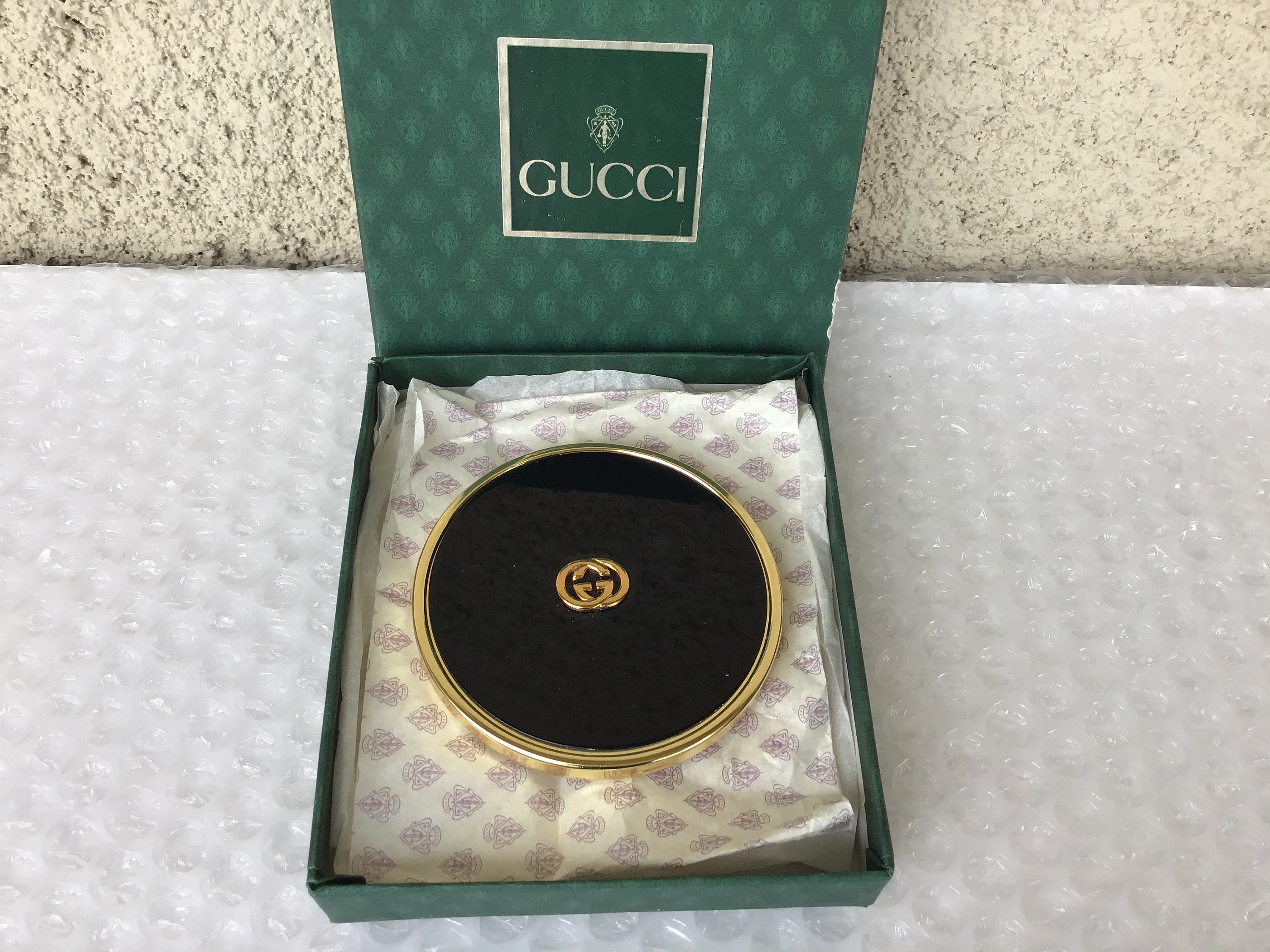 Vintage Gucci Black Enamel GG Mirror Compact Never Used Mint 
