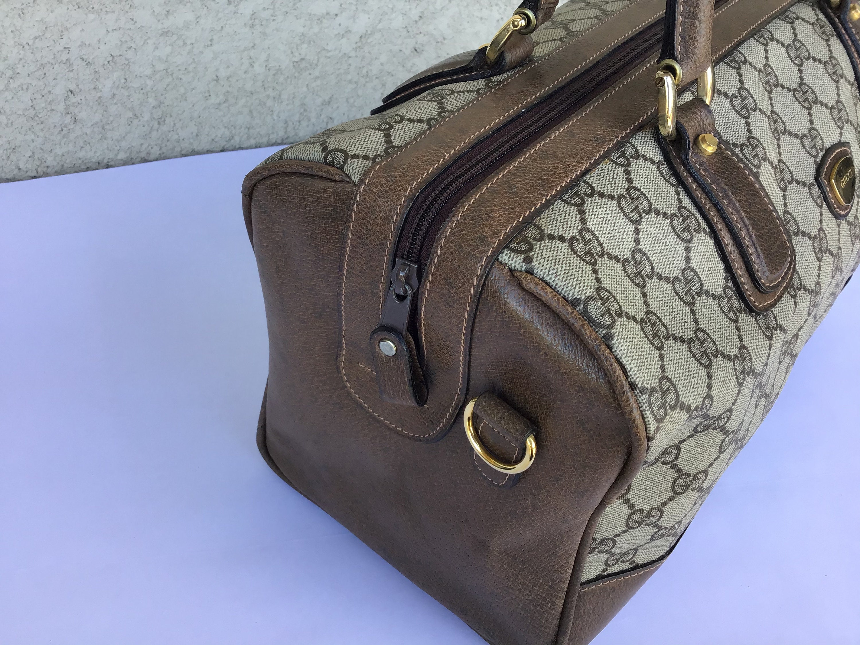 small gucci duffle bag