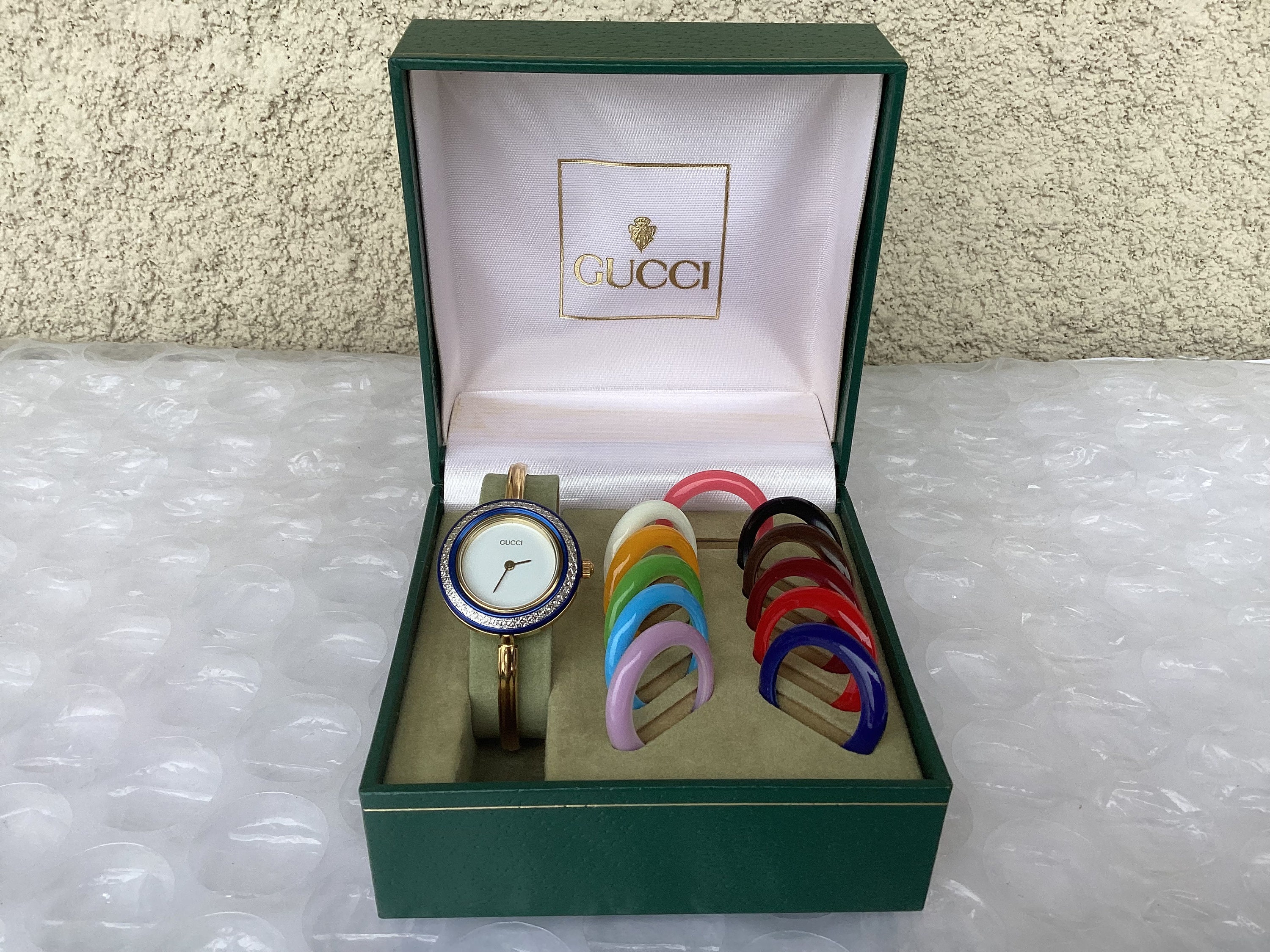■ 美品 ■ グッチ GUCCI Change bezel 11/12.2 Vintage GUCCI Change Bezel 11/12.2 10 Colors Gold Ladies