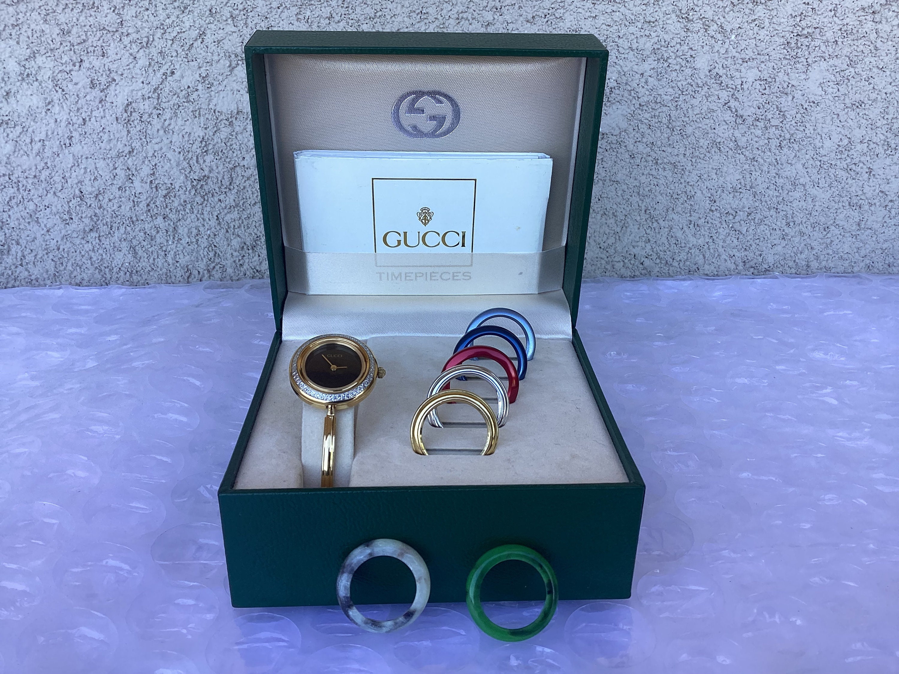 Rare 1990's Vintage Gucci 11/12.2 Interchangeable Bezel