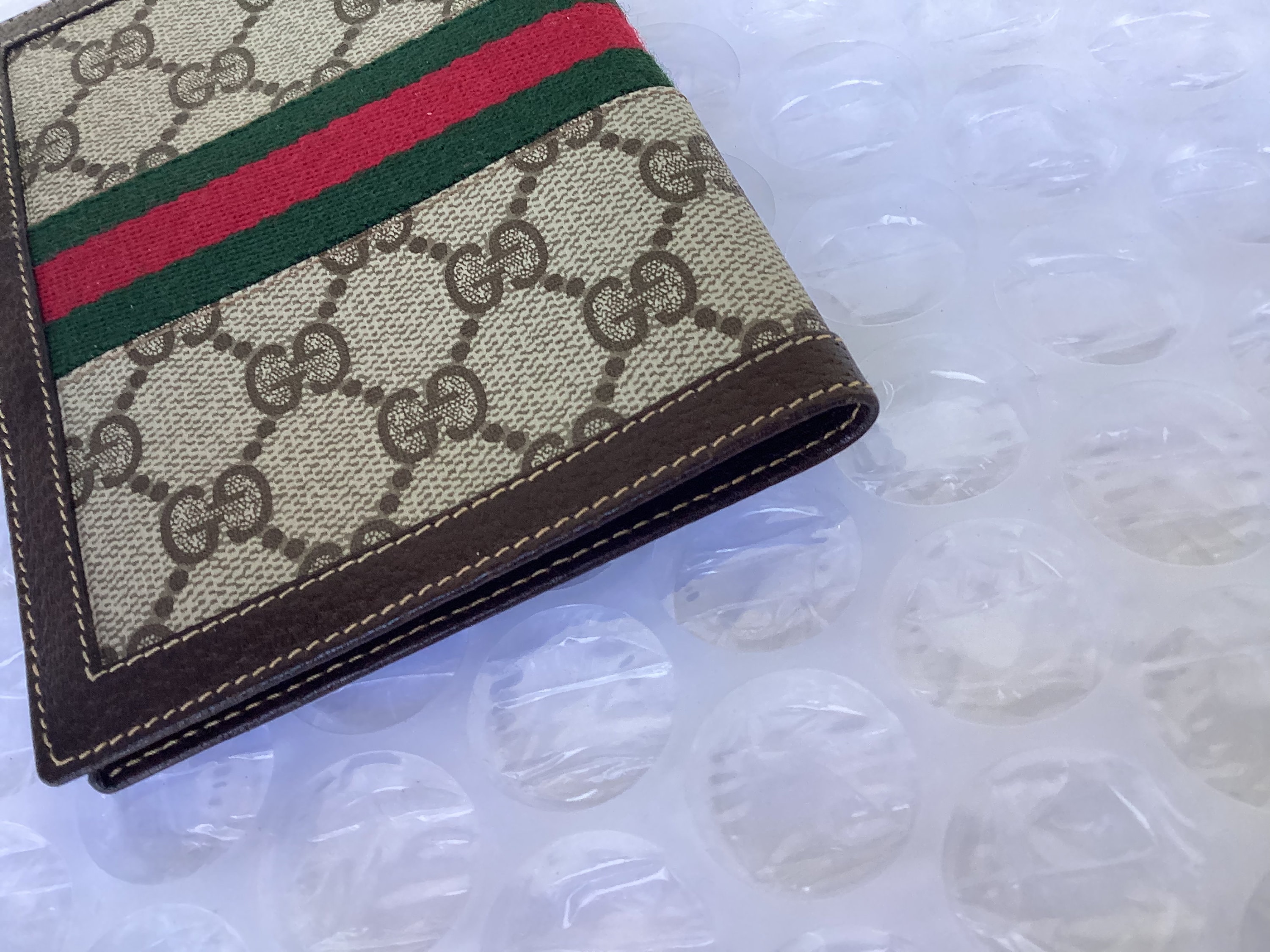 Gucci Vintage Old Web Passport Holder