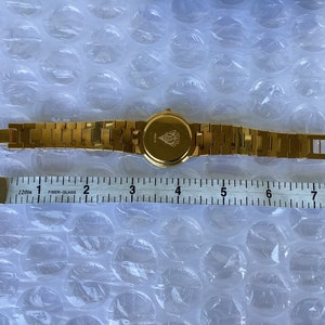 Old 1990’s Vintage Gucci 3300M Green Dial Gold Tone Used Fair Condition ...