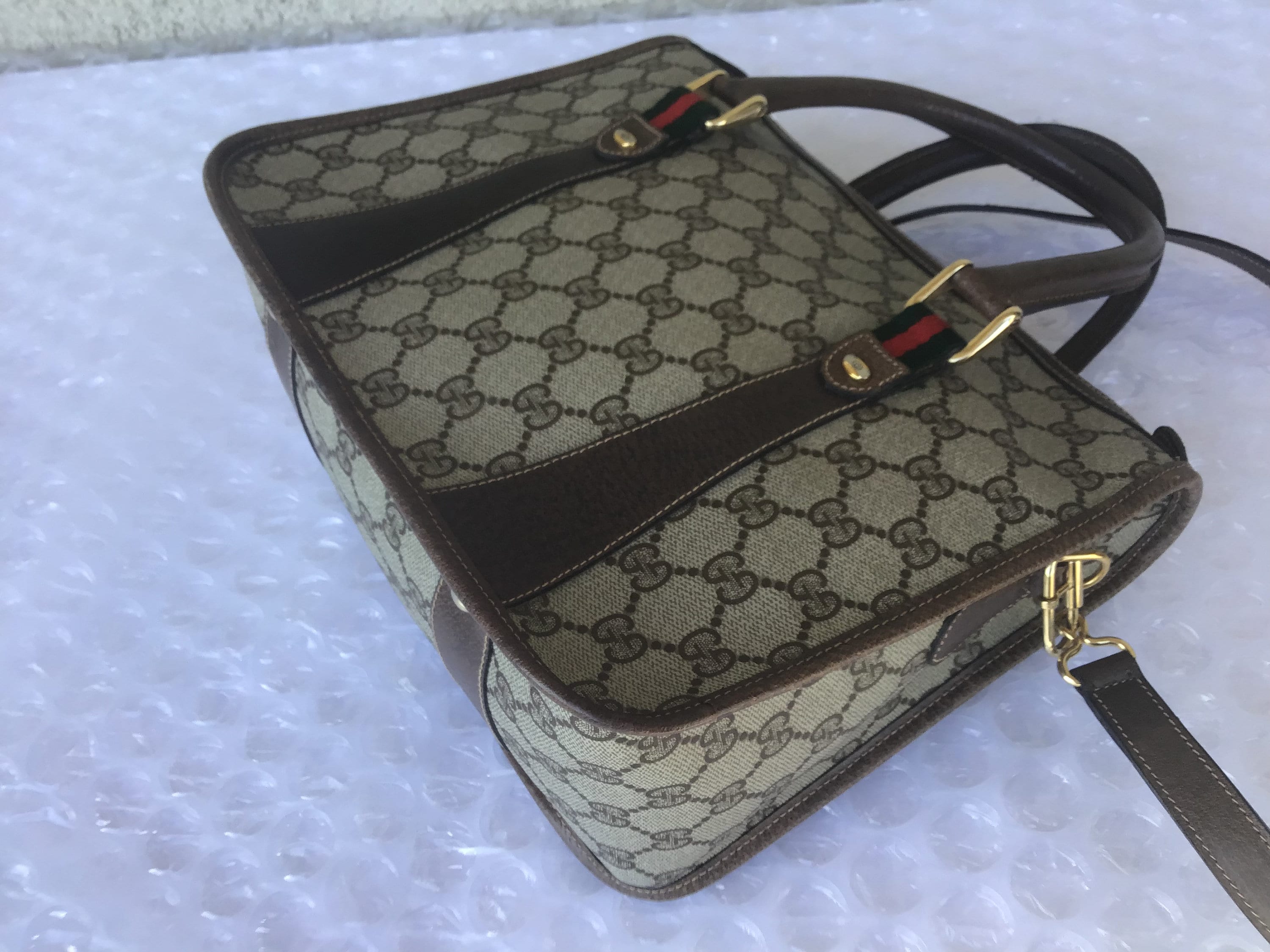 GUCCIベロアvintageバッグ✦ il_fullxfull.3588182713_fps9.jpg