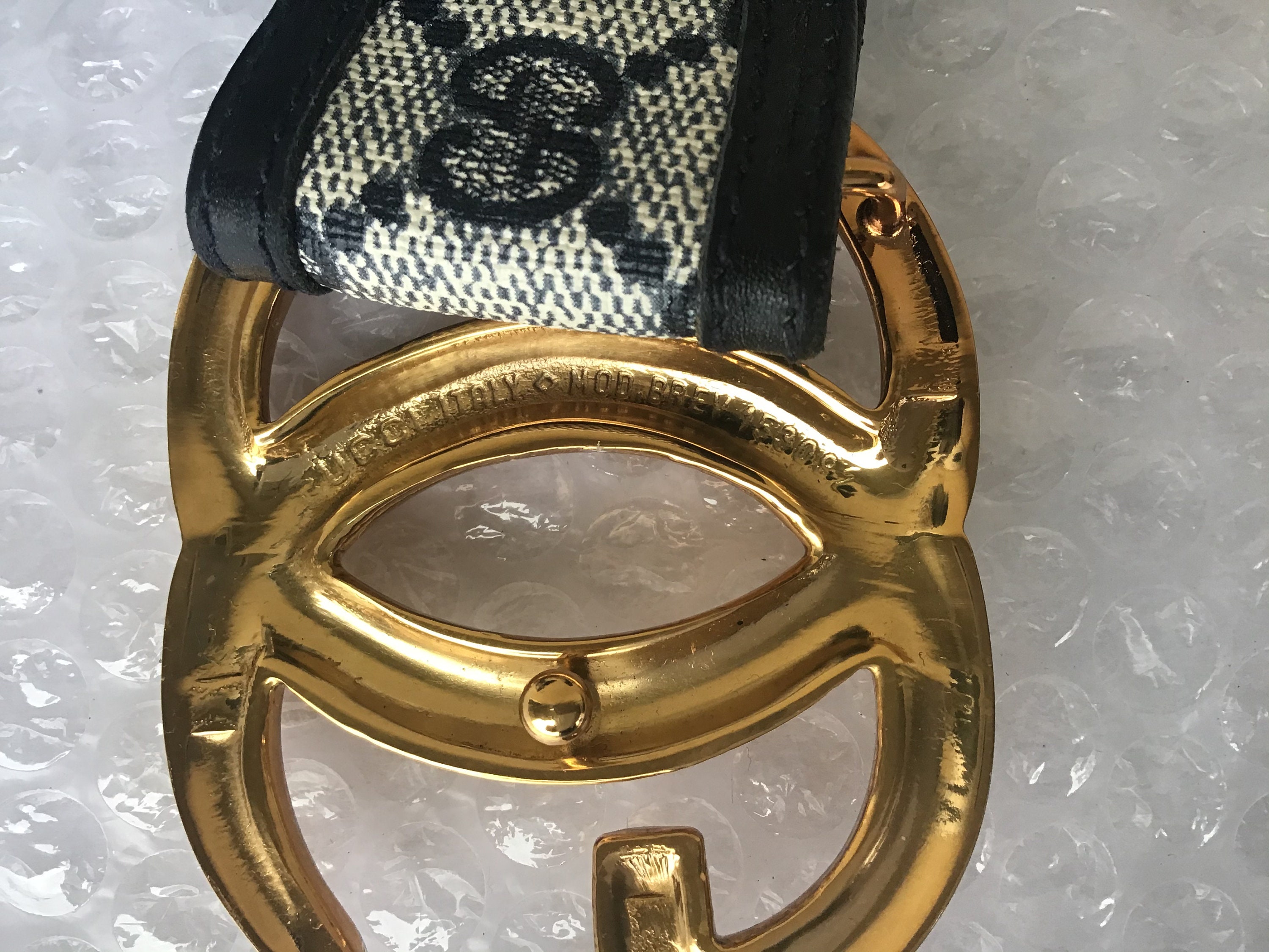 Vintage Gucci '80s Large GG Buckle & Blue Canvas Belt Unisex Vintage Gucci '80s Large GG Buckle & Blue Canvas Belt Unisex