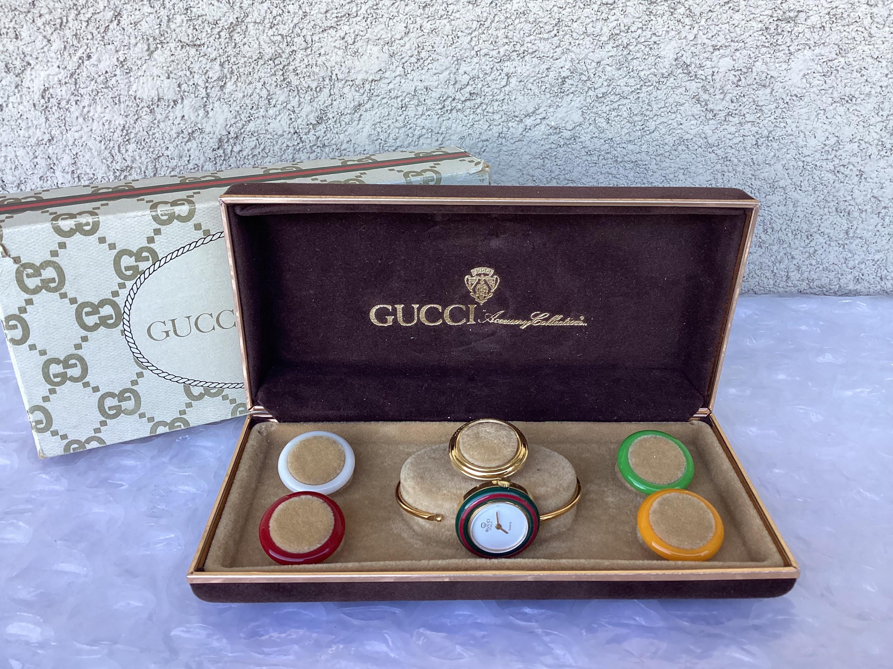 Vintage Old Early Gucci Interchangeable Bezel Bangle Watch  display picture 3