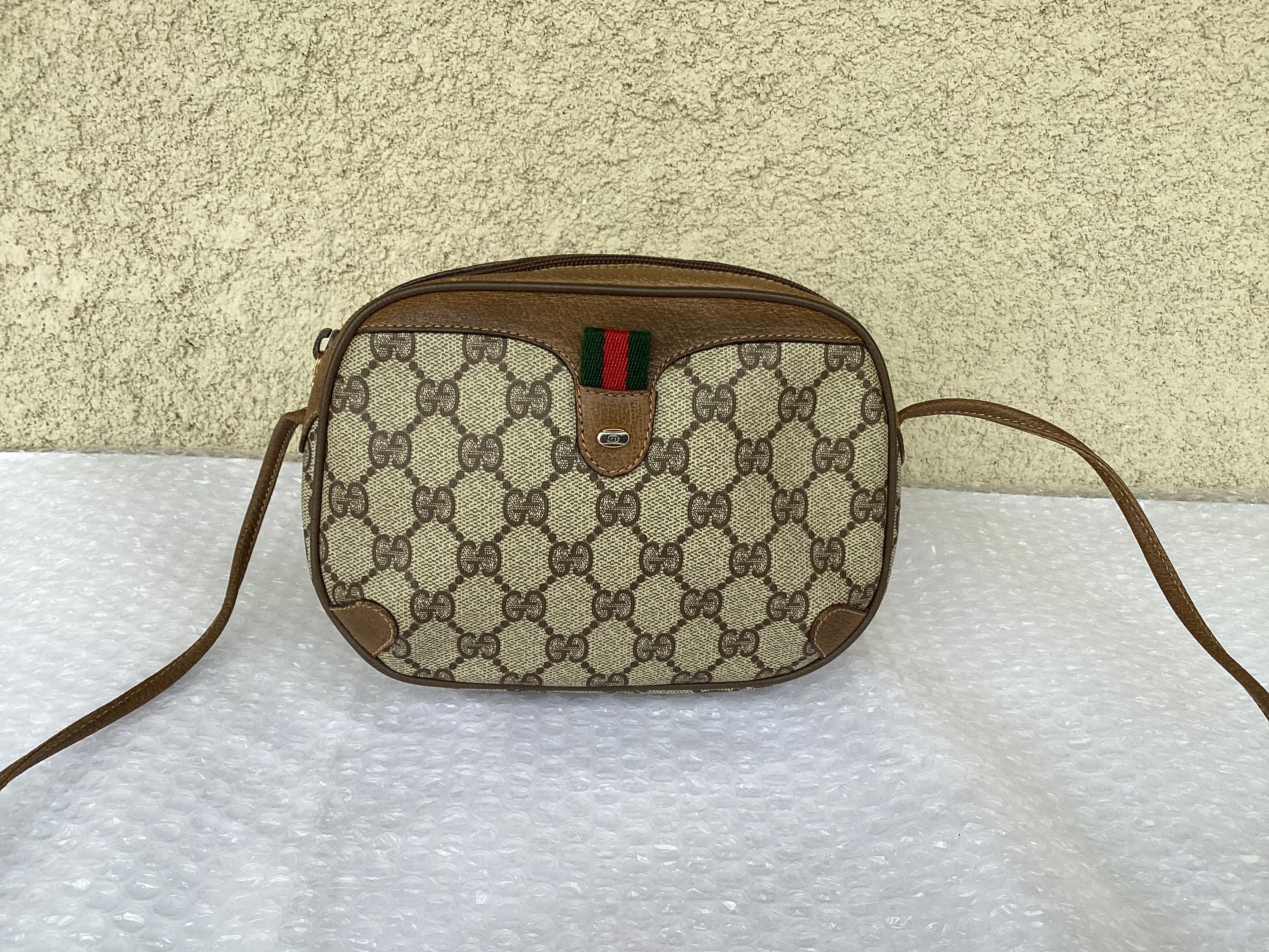 GUCCI GG Retro mini leather-trimmed printed coated-canvas shoulder