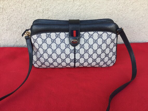 vintage gucci clutch blue