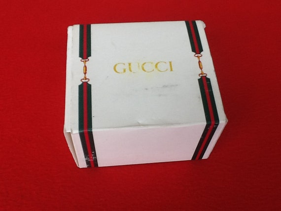 Vintage Gucci Bangle Enameled Red and Green Watch… - image 8