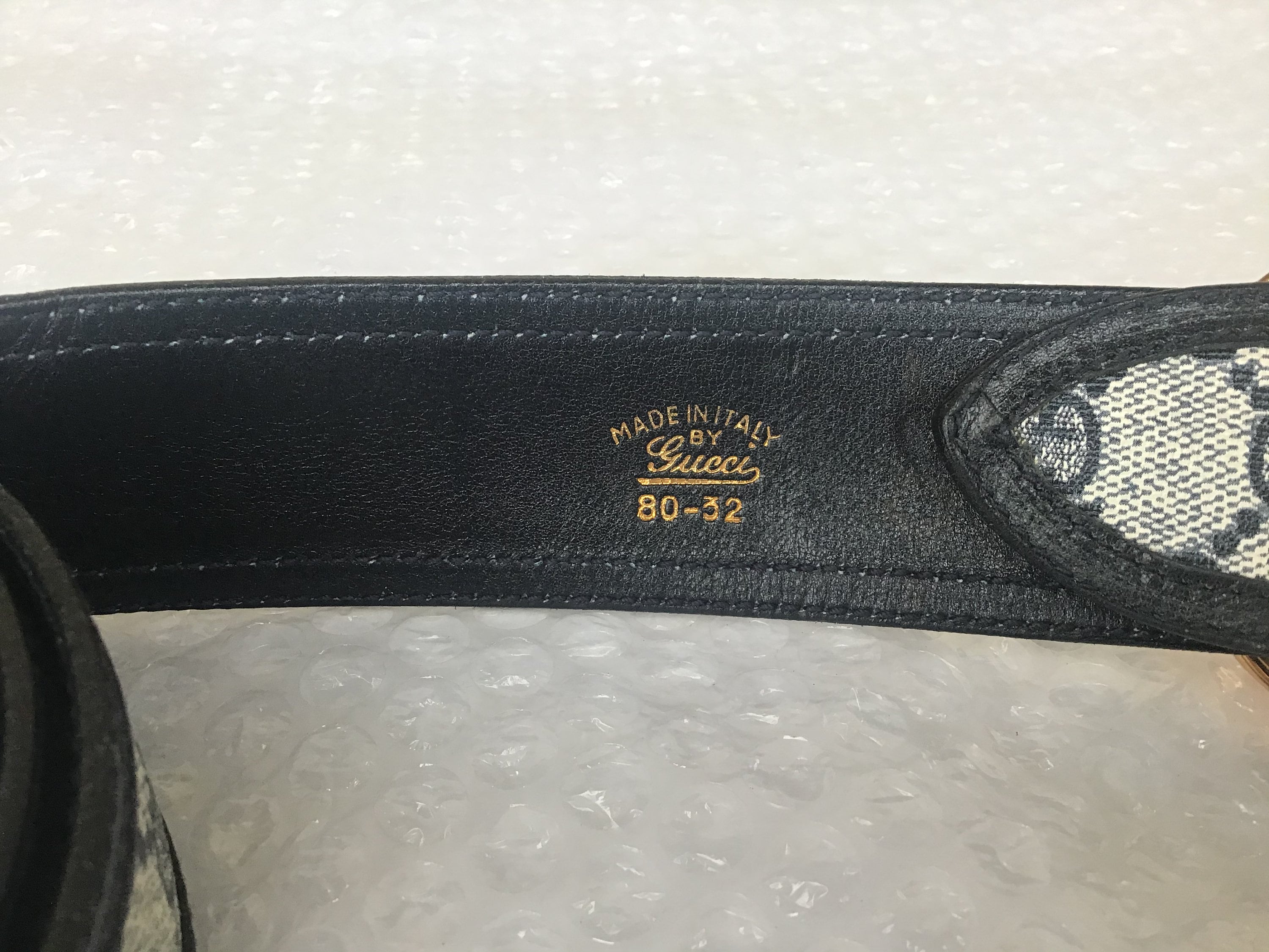 Vintage Gucci '80s Large GG Buckle & Blue Canvas Belt Unisex Vintage Gucci '80s Large GG Buckle & Blue Canvas Belt Unisex
