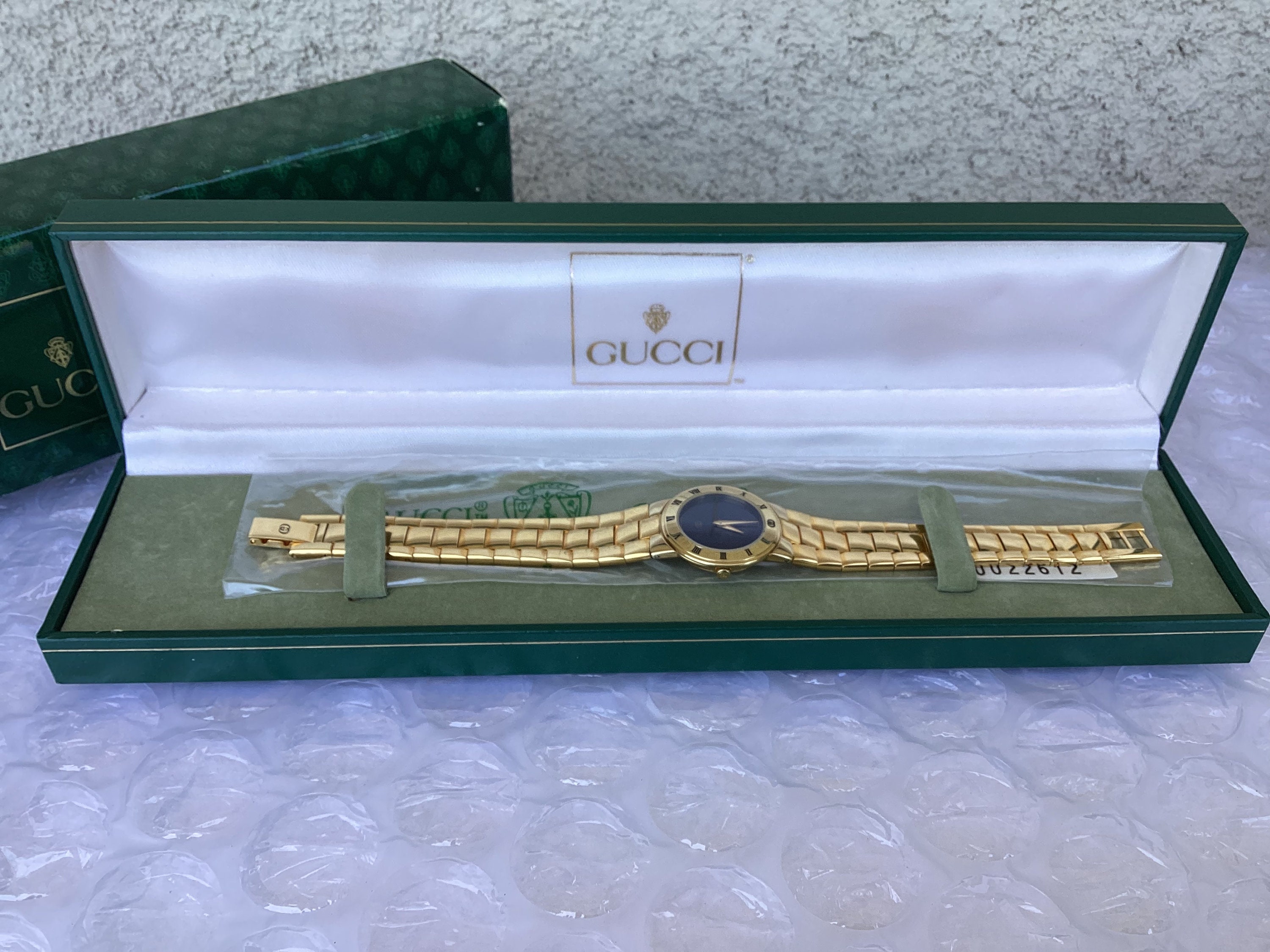 Vintage Old Gucci 3300L Ladies Watch Gold Tone Mint Never Worn