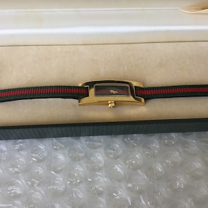 Vintage Gucci Shelly Web Skinny Watch Good Condition