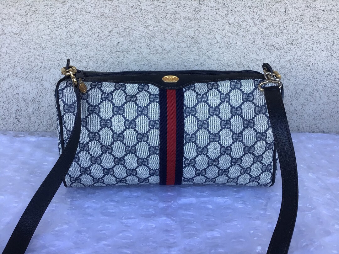 バッグ OLD GUCCI CANVAS LEATHER SHOULDER BAG Vintage Gucci Logo Bag - Etsy