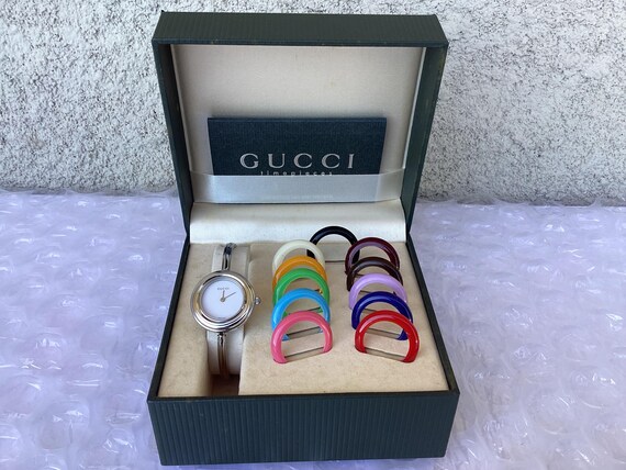 Vintage Gucci 11/12.2 Interchangeable Bezel Bangle Watch  display picture 1