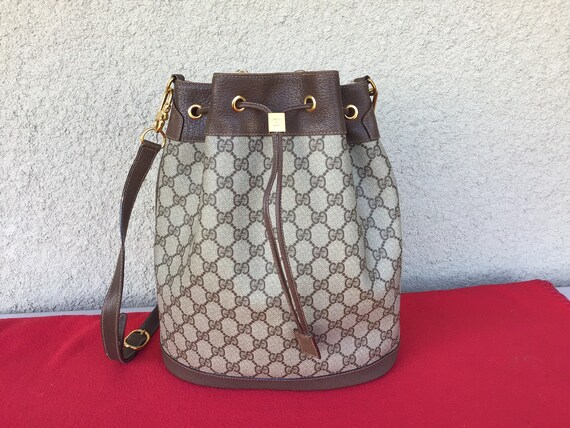 vintage gucci bucket bag