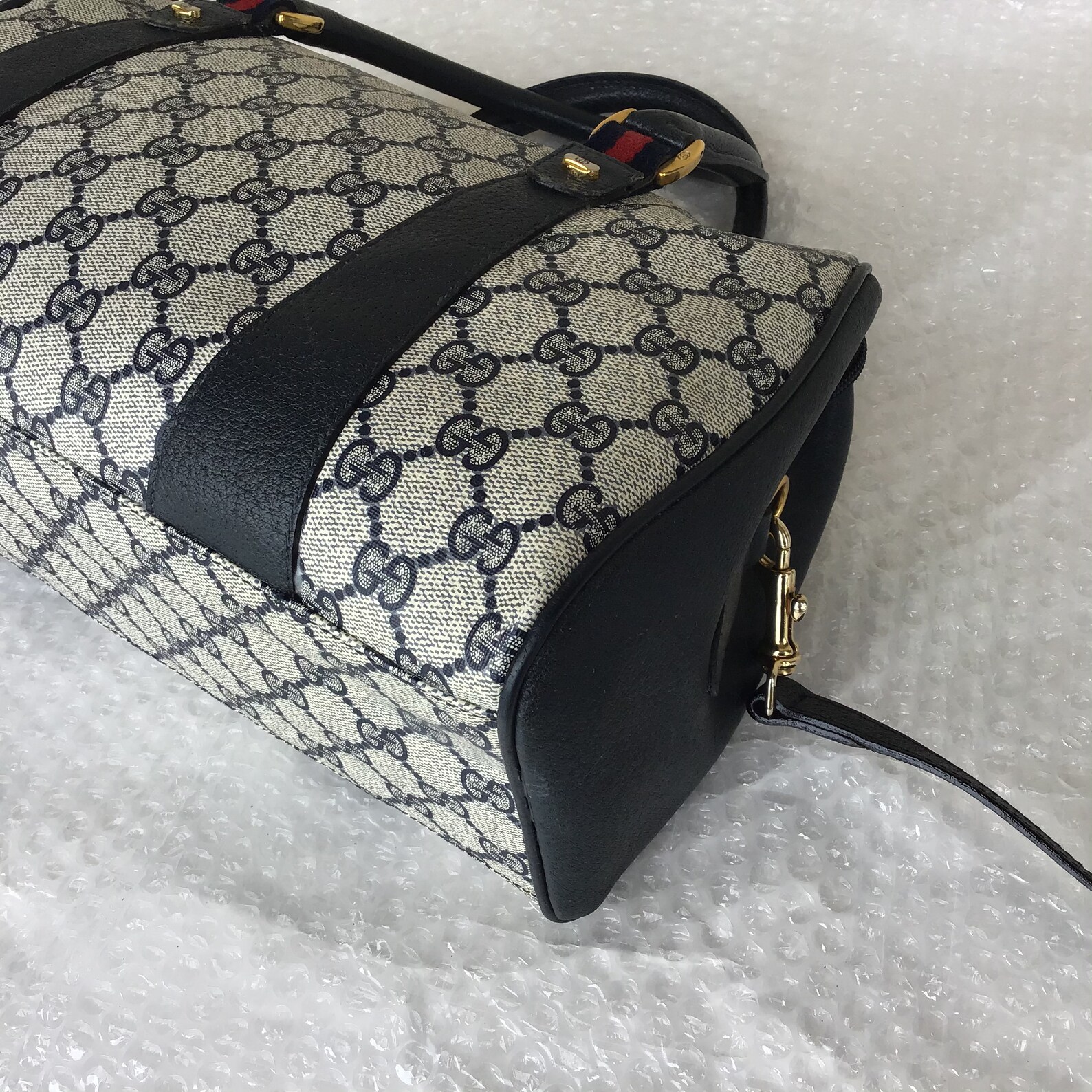 lenox gucci store