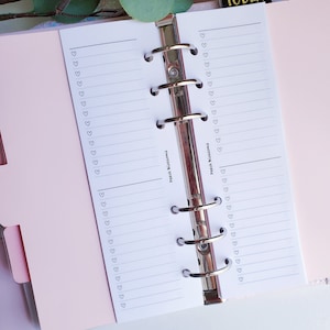 Lista de verificación de dos medias hojas con insertos de planificador de corazones, impresa