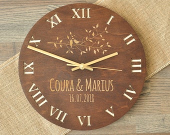 Roman Numeral Personalized Love Bird on Tree Family Wooden Wall Clock Stained Wood Clocks Newlyweds Wedding Anniversary gift