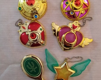 Sailor Moon Kapsel, guter Gashapon, kompakter tiefblauer Spiegel, Sailor Neptune Swing Schlüsselanhänger, Kawaii Japan Cosplay Brosche Figur