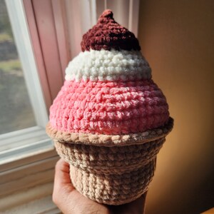 Ice Cream/ Froyo Plushie
