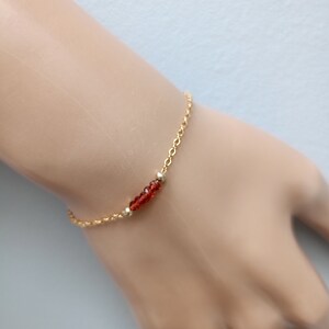 Garnet Zartes Armband 14K Gold Filled Kreativität, Sexualität und Anziehung Bild 5