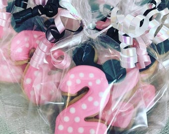 Minnie Mouse cookies Choose your number set of 12 Minnie Mouse birthday Minnie Mouse Party minnie mouse decoration minnie mouse supplies