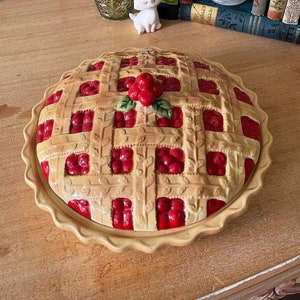 Vintage Cherry Pie Dish Vintage Pie Dish With Lid Southern Cherry Pie Plate Cherry Pie Serving Platter Oven to Table Pie Dish Cherry Etsy UK