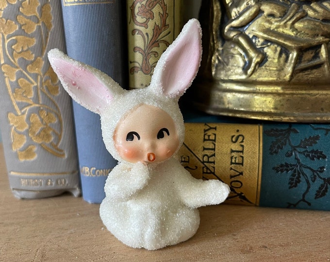 Vintage Lefton Bunny, Small Anthropomorphic Bunny, Lefton, Small Snow