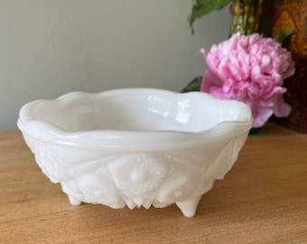 Vintage Milk Glass Footed Bowl, Milk Glass Bowl, Vintage Milk Glass, Quilted Milk Glass Design, Unique Milk Glass Bowl, Retro Kitchen