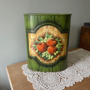 Vintage trash can, vintage apple trash can, metal trash can, vintage waste basket, vintage faux wood trash can, unique fruit wastebasket