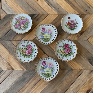Vintage Tea Bag Holders, Vintage Appetizer Plates, Tea Lover Gift, Vintage Tea Decor, Tea Plate Set, Small Ceramic Saucers, Unique Plates