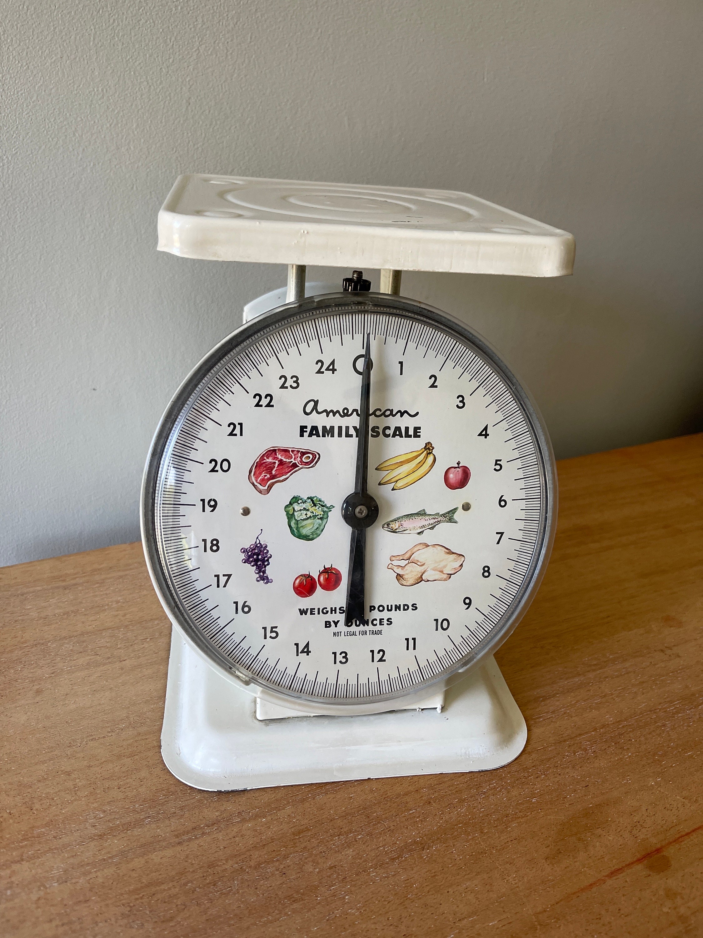 Vintage Scale, Vintage American Family Scale, Vintage Kitchen
