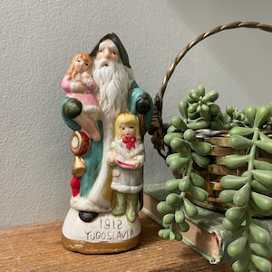 Papá Noel de las Naciones, Figura Vintage, Figura de Cerámica Yugoslavia, Papá Noel Único, Papá Noel Vintage, Figura Pequeña de Papá Noel, Colección de Papá Noel