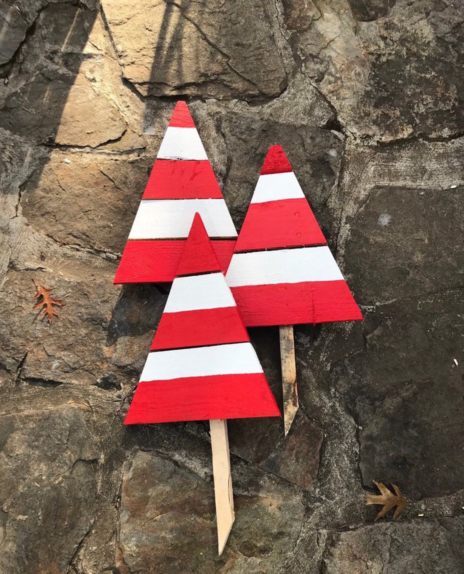 Candy Cane Tree Yard Stakes Reclaimed Pallet Wood Stakes Etsy