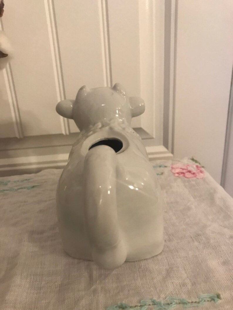 Vintage White Cow Creamer Large Ceramic Creamer Farmhouse Kitchen Cow Collectible Cow Decor Country Kitchen 50s Kitchen Decor