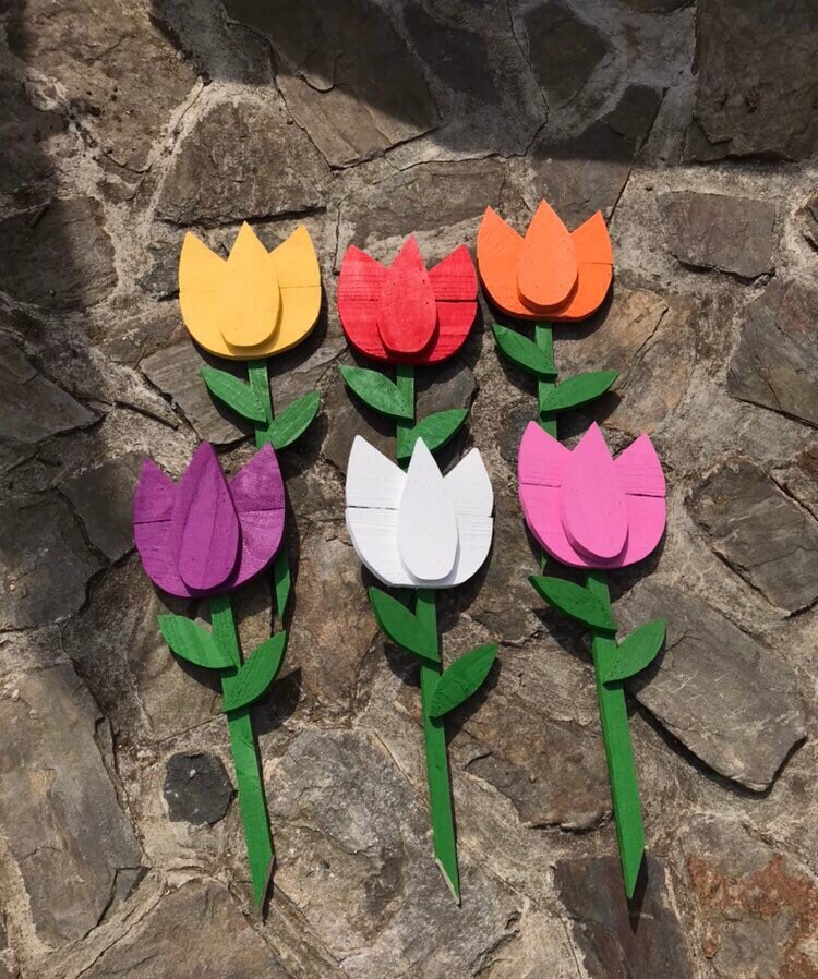 Flower yard stakes spring yard stakes wood stakes spring etsy