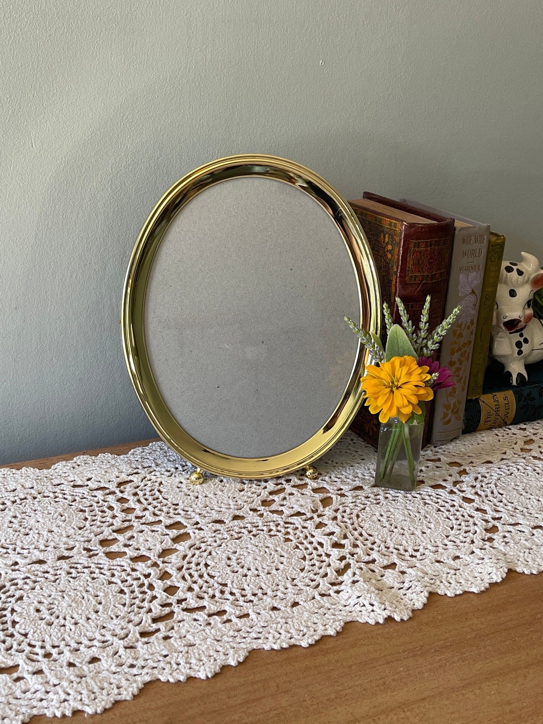 Vintage Brass Footed Picture Frame, 8x10 Vintage Frame, Brass Oval