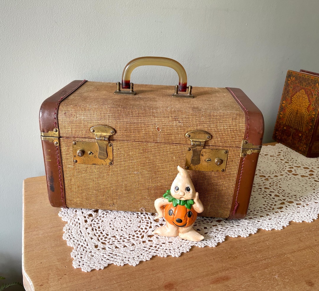 Vintage Tweed Train Case, Tan Travel Case, Retro Vanity Case