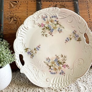 Vintage Plate, Floral Plate, American Provincial Floral Pattern, Vintage serving dish, Vintage Dinner Plate, Floral Serving Plate