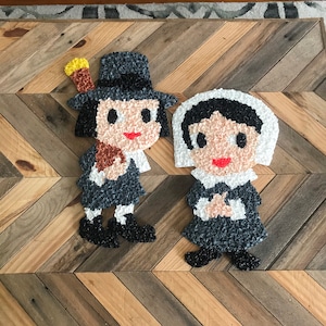 Pair of Pilgrims, Vintage Popcorn Pilgrim, Vintage Door Decoration, Plastic Popcorn Pilgrim, Popcorn Pilgrims, Thanksgiving Decorations
