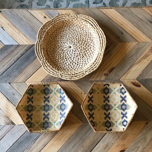 Set of three bohemian wall trivets, vintage baskets, bohemian decor, Vintage Set of 3 Straw Rattan Trivets, Wall Trivets, Boho Decor