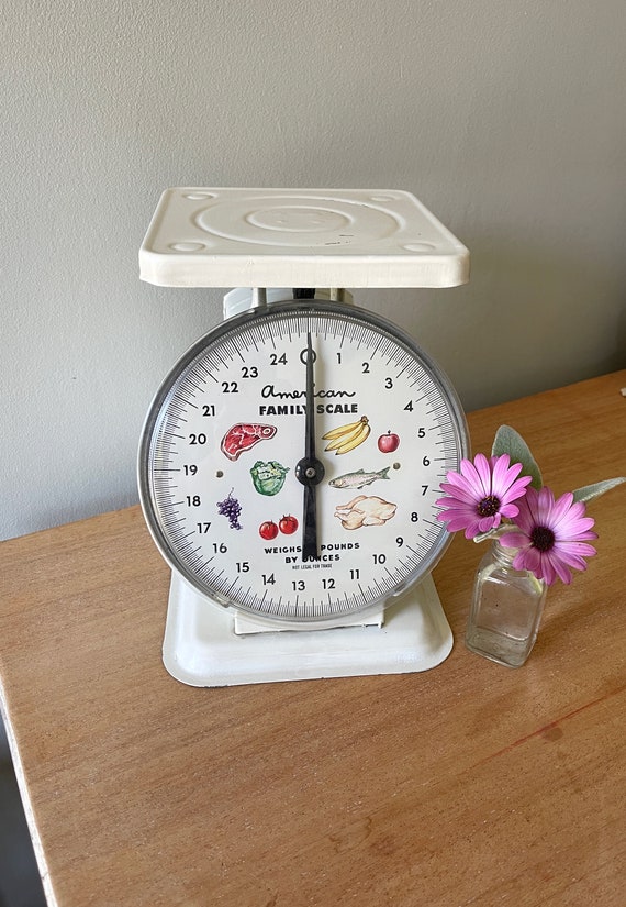 Vintage Scale, Vintage American Family Scale, Vintage Kitchen