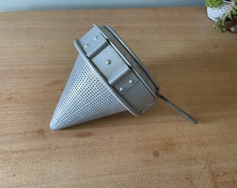 Vintage Aluminum Strainer, Wear-Ever Strainer, Vintage Sieve, Primitive Aluminum Canning Strainer, Vintage Cone Sieve Strainer, Canner Gift