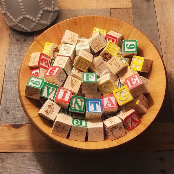 Vintage blocks, wood blocks, children vintage blocks, nursery Decor, vintage wood letters, alphabet, alphabet blocks, vintage toys, 1 1/8"