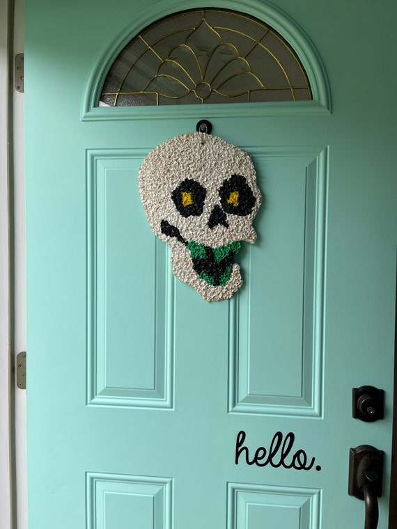 Melting Skeleton Hanging Head Halloween Items Unisex Melting Skeleton Hanging Head Halloween Items Unisex
