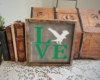 Znak Love Eagles | Drewniany znak Eagles | Znaki piłkarskie | Znak Farmhouse | Prezent na parapetówkę | Znak Man Cave | Znak Eagles Football Lover