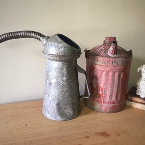 Vintage Oil Can, Oil Can with Flexible Nozzle, Galvanized Oil Can with Flex Spout, Farmhouse Decor, Unique Oil Can, Fall Decor, Oil Cans