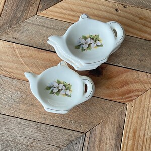 4pcs Teapot Shaped Tea Bag Holder, Porcelain Tea Bag Coasters Seasoning Dish Spoon Rests Saucer Snack Plate For Chips Tea Plates Sauce Dessert Blue